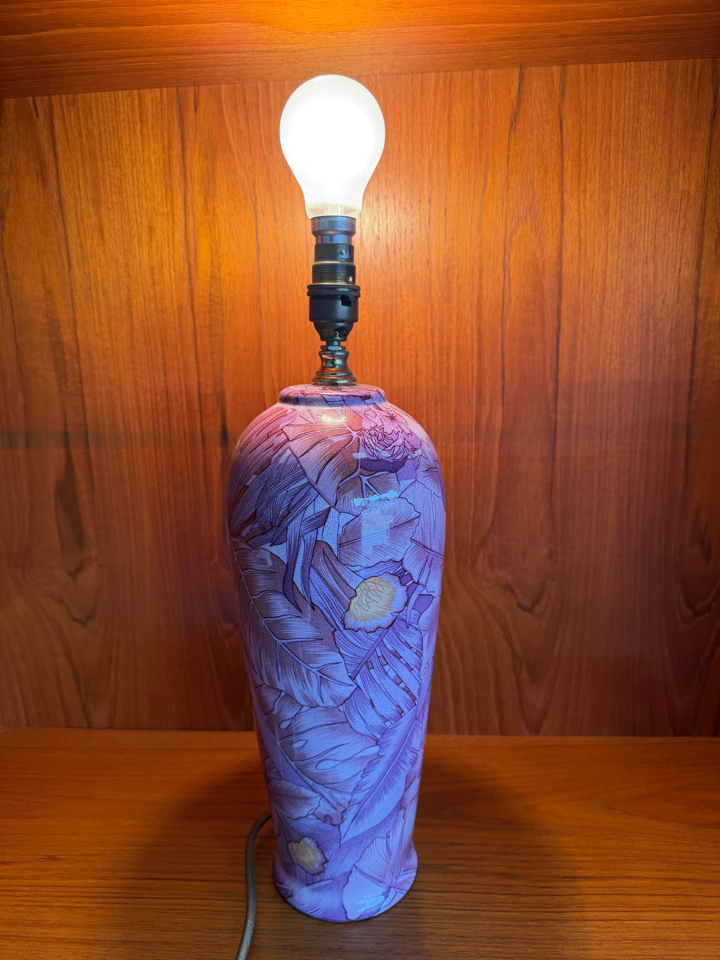 Vintage Pink Ceramic Table Lamp